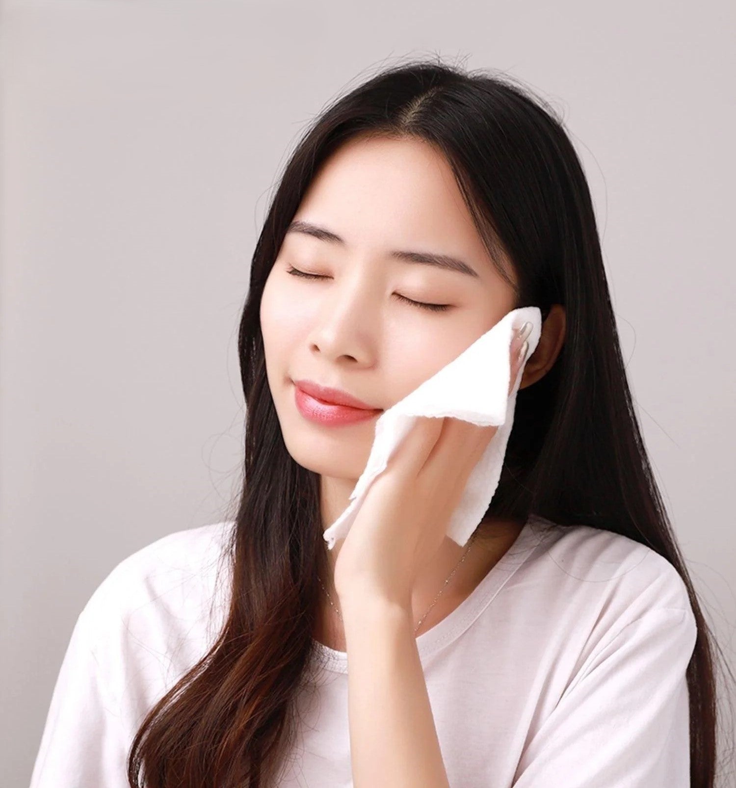 AMORTALS - Compressed Face Towel 50pcs 22x22cm